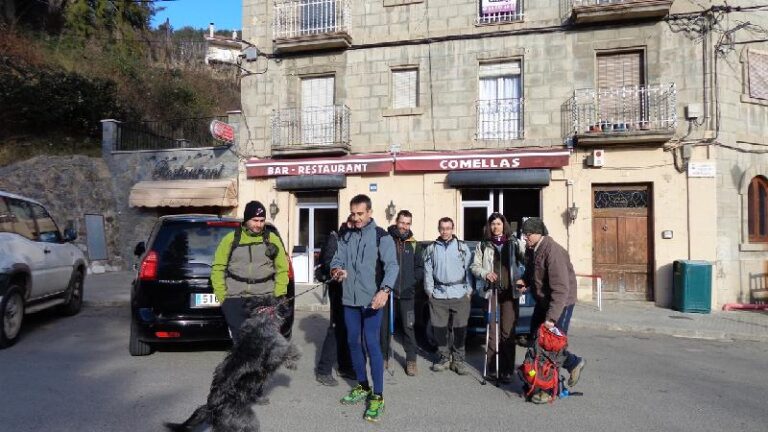 a punt de sortir