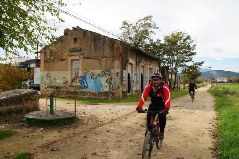 Arribant a Bescano