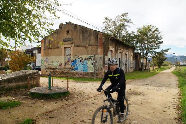 Arribant a Bescano