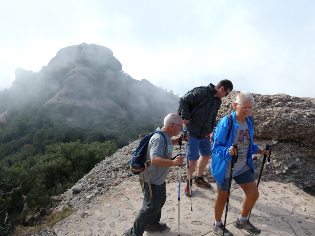 S’assoleix el cim de Sant Jeroni de Montserrat (1245mts) per commemorar el 25è aniversari del Club Excursionista Anoia