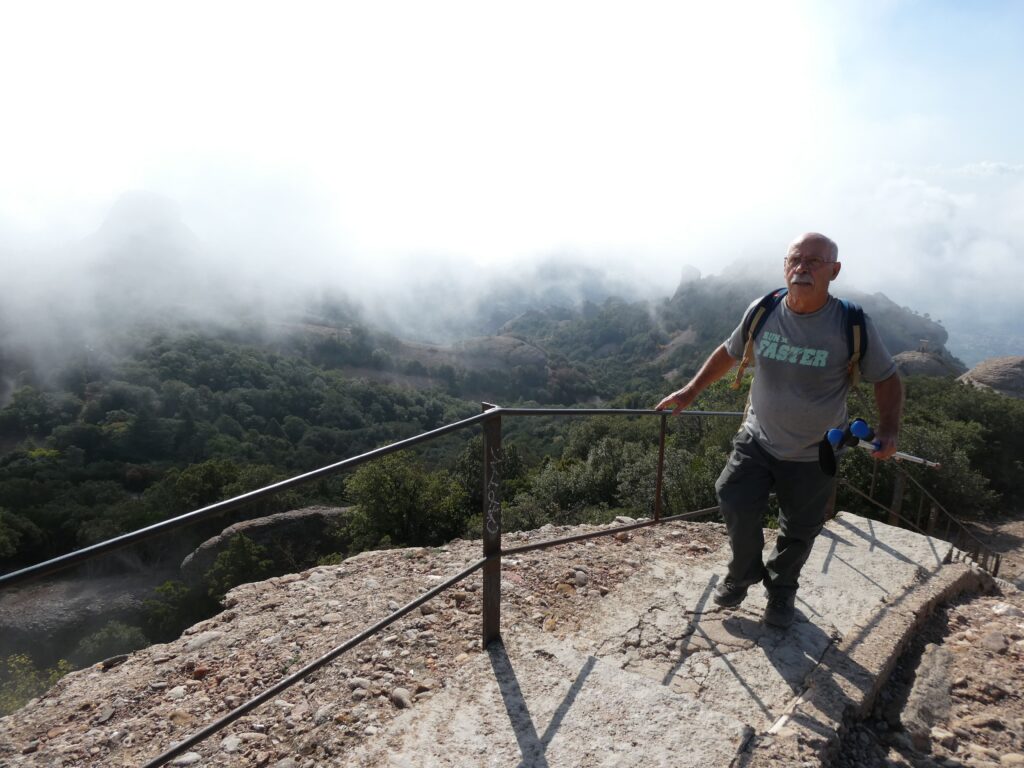 S’assoleix el cim de Sant Jeroni de Montserrat (1245mts) per commemorar el 25è aniversari del Club Excursionista Anoia