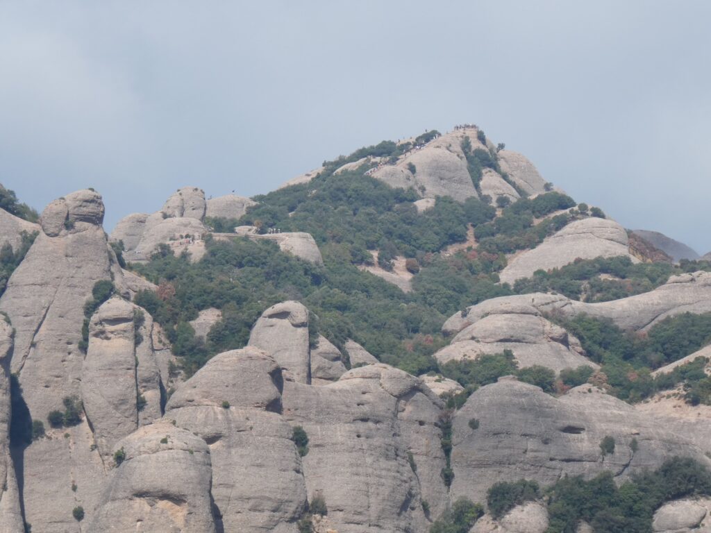 S’assoleix el cim de Sant Jeroni de Montserrat (1245mts) per commemorar el 25è aniversari del Club Excursionista Anoia