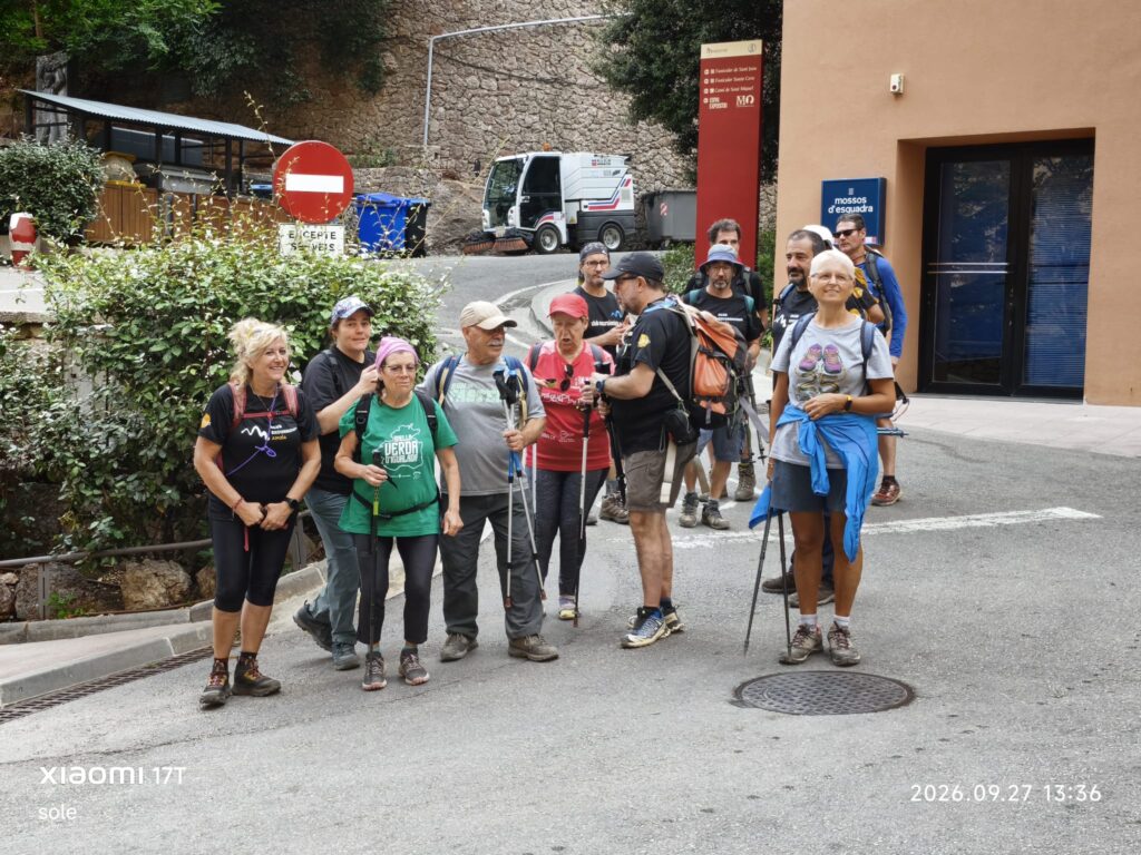 S’assoleix el cim de Sant Jeroni de Montserrat (1245mts) per commemorar el 25è aniversari del Club Excursionista Anoia