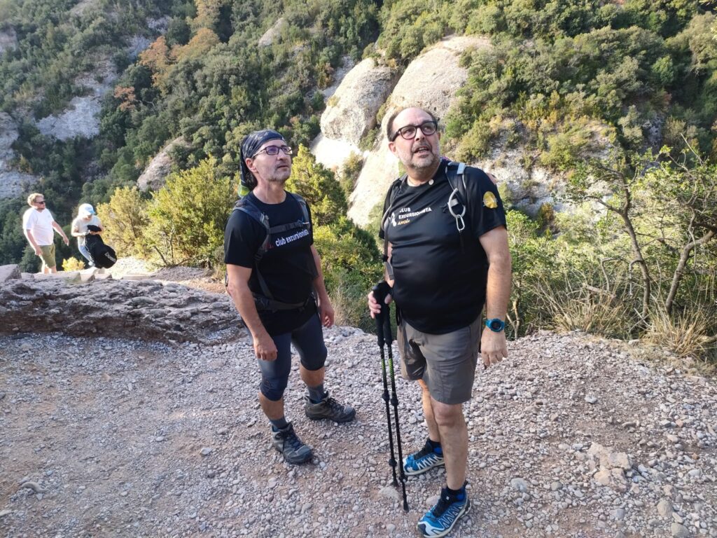 S’assoleix el cim de Sant Jeroni de Montserrat (1245mts) per commemorar el 25è aniversari del Club Excursionista Anoia