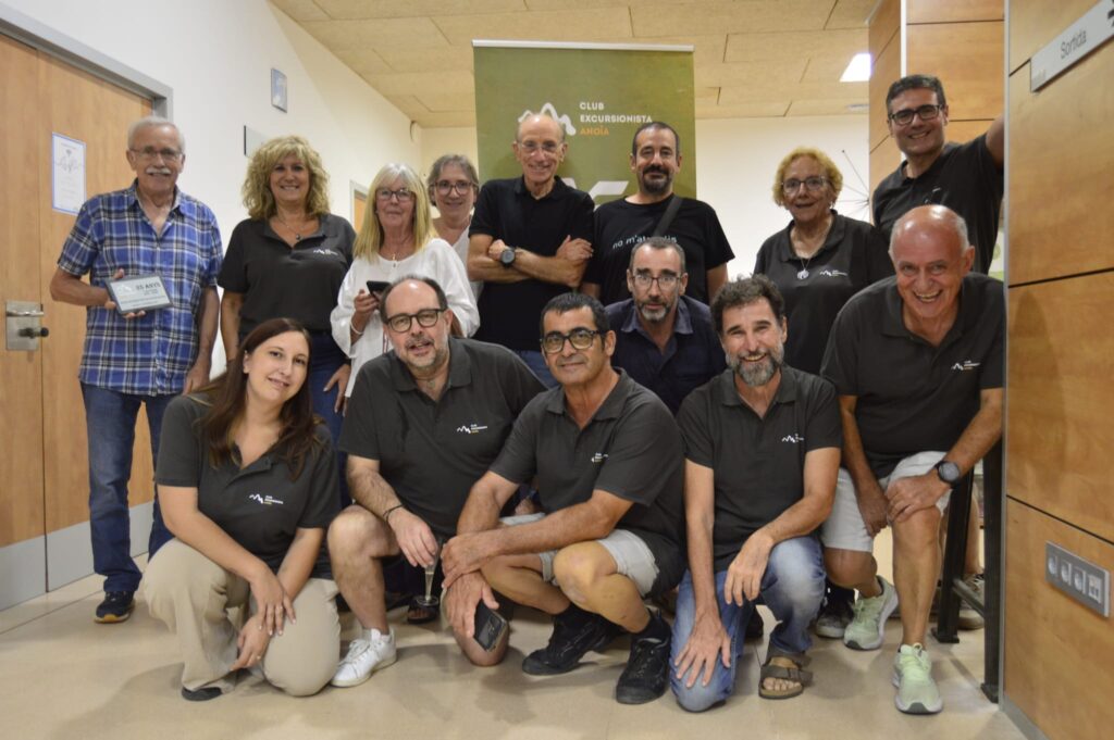 Tarda emotiva per a donar el tret de sortida als actes de celebració del 25è aniversari del Club Excursionista Anoia.