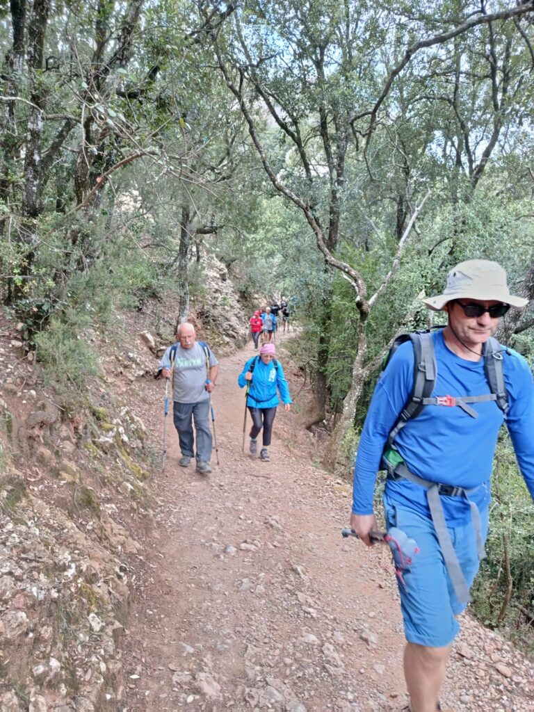 S’assoleix el cim de Sant Jeroni de Montserrat (1245mts) per commemorar el 25è aniversari del Club Excursionista Anoia